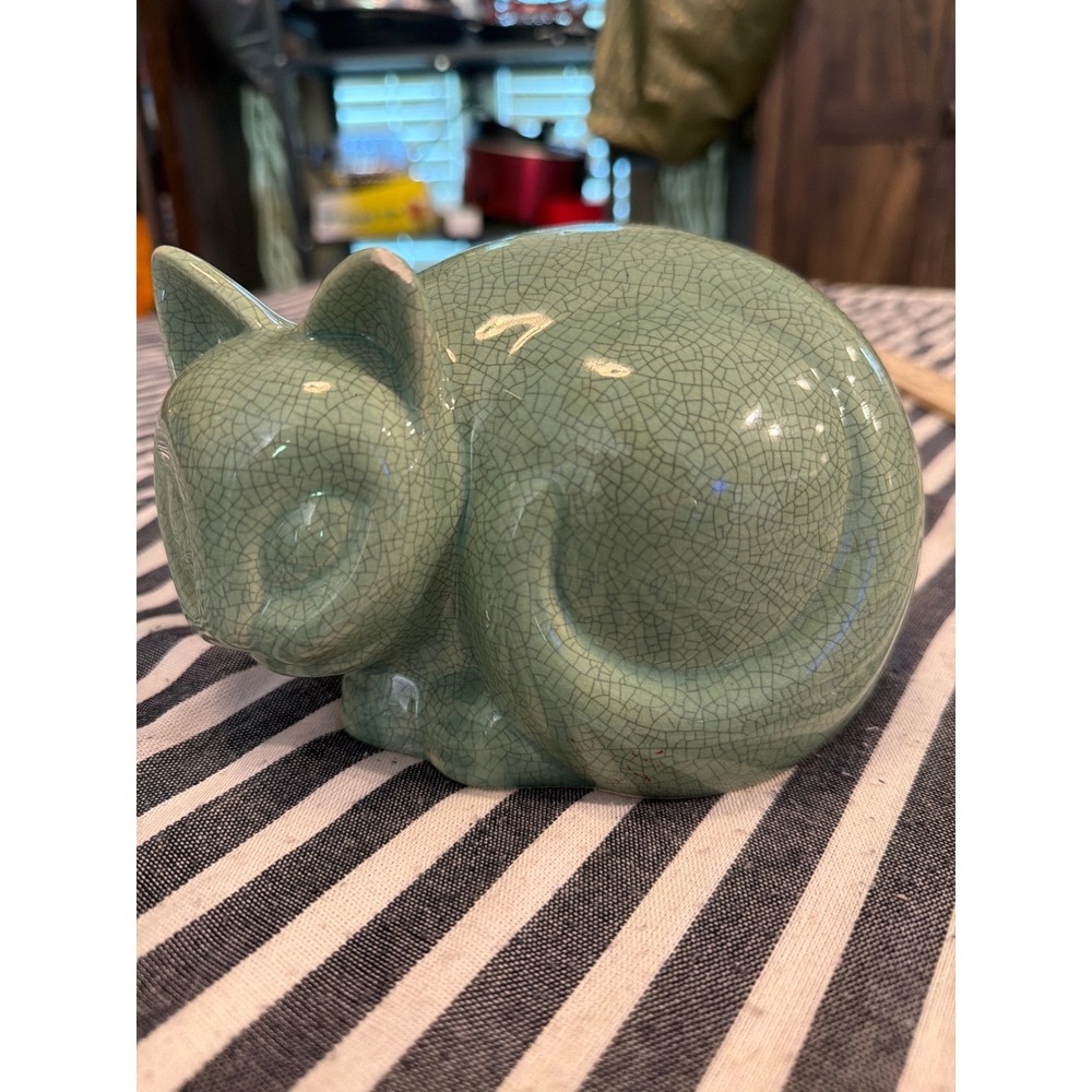 Vintage 1979 Nancy Lopez Japan Celadon Green Crackle Glaze Sleeping Cat Figurine